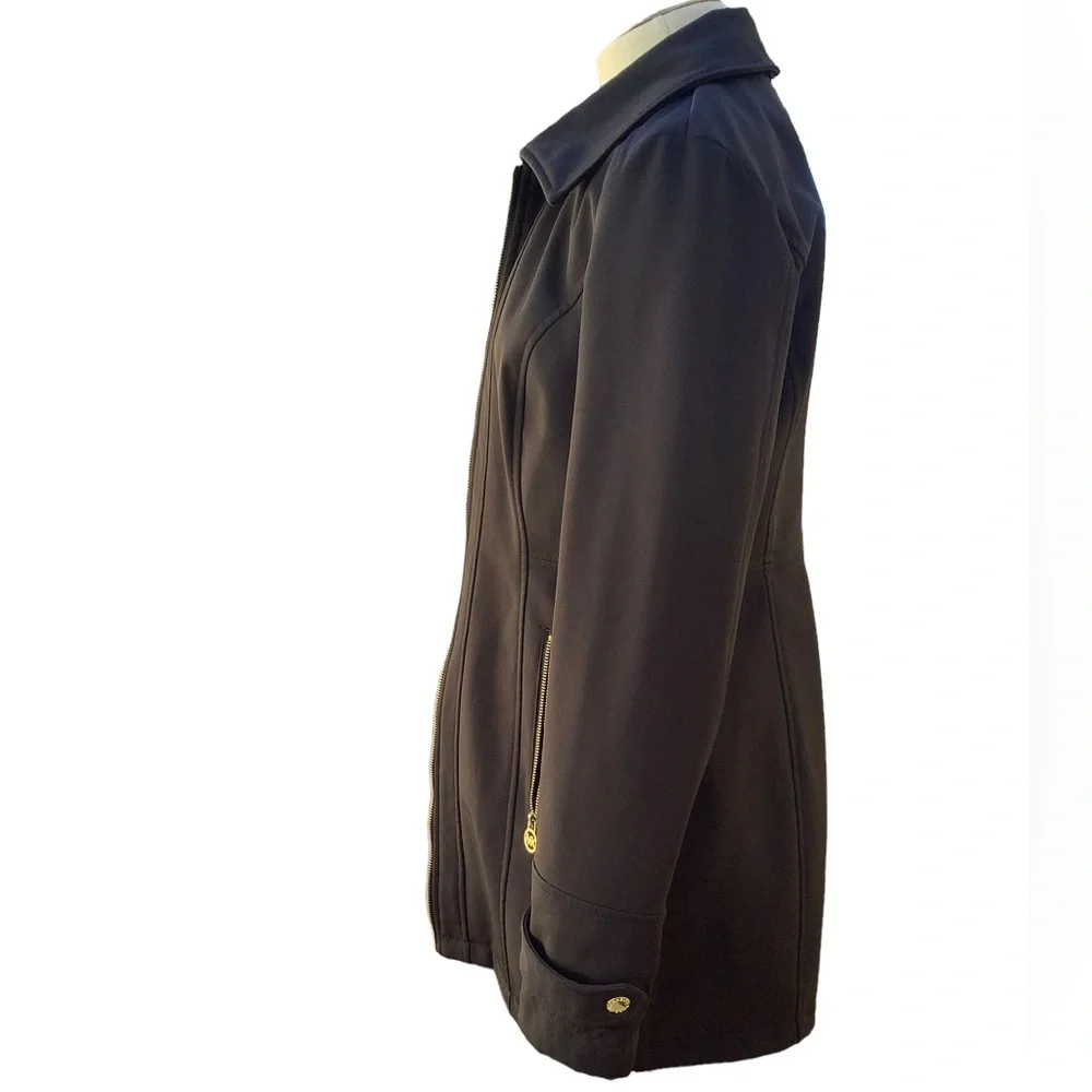 MICHAEL KORS WOMEN’S BLACK‎ RAIN AND ALL WEATHER COAT. SIZE XS